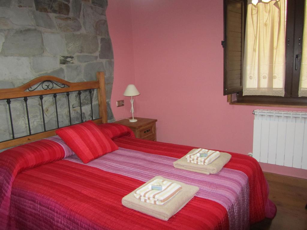 Bed and Breakfast Tia Maria à Cerredo Chambre photo